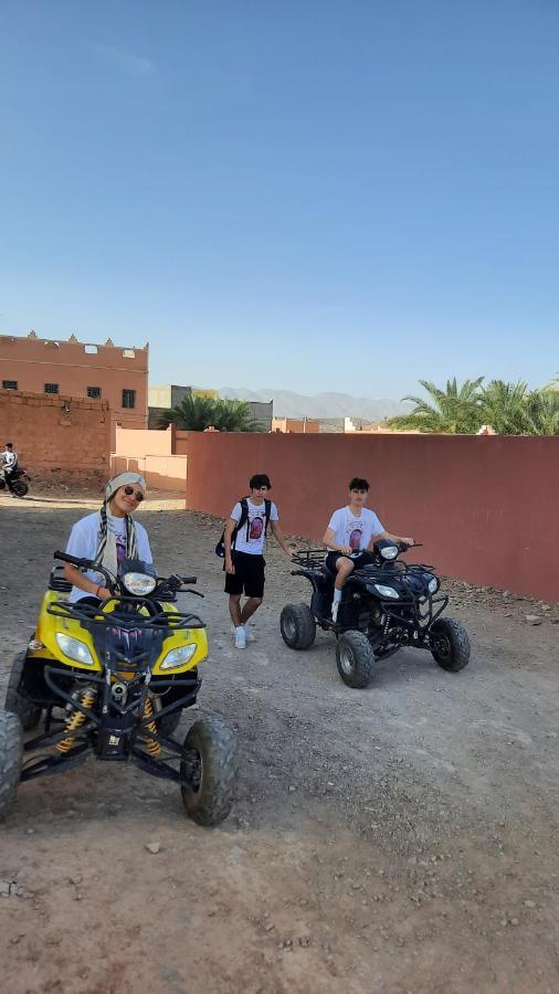 Hotel Dar Ilyana Ait Tiourhza Esterno foto