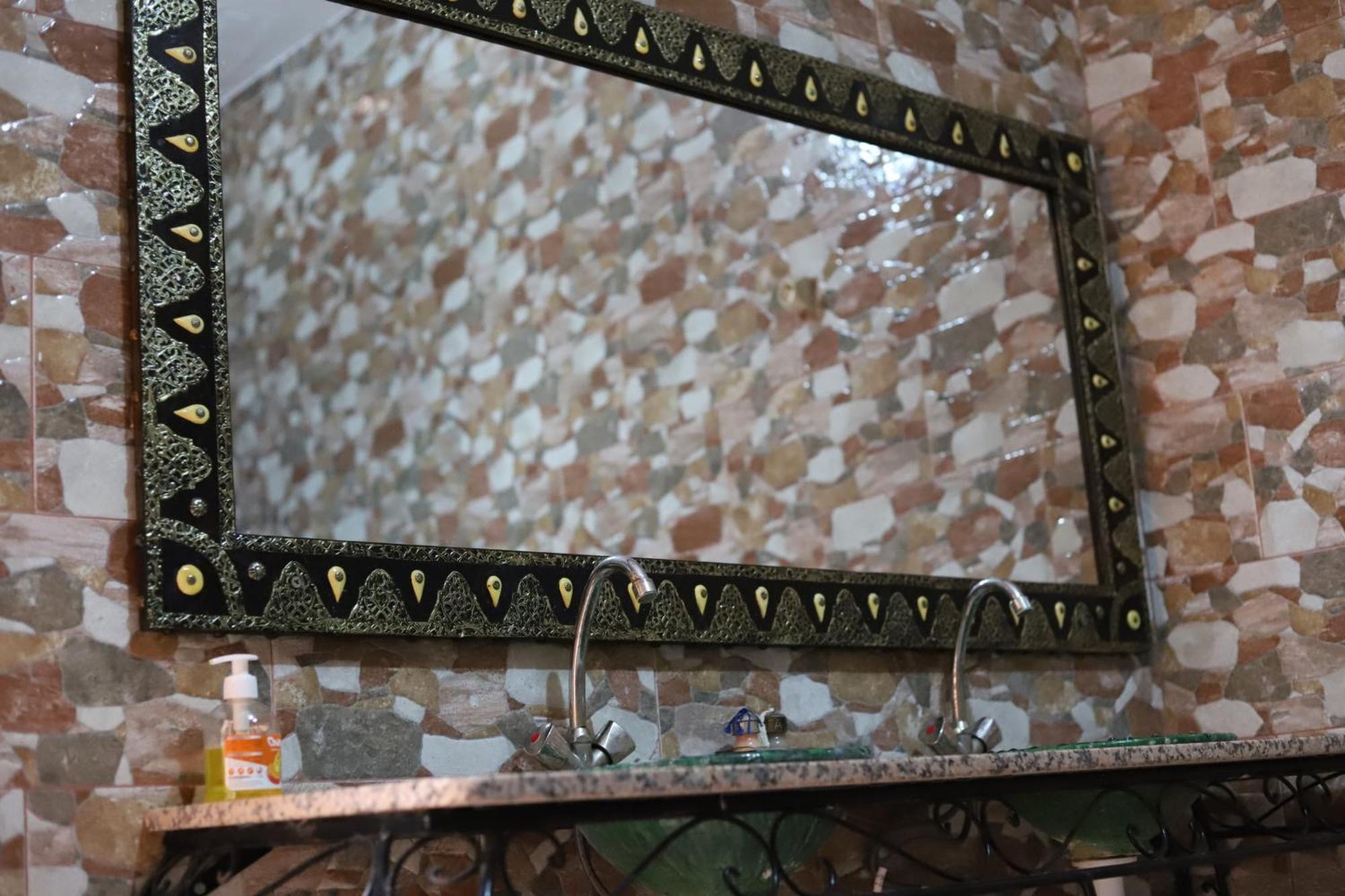 Hotel Dar Ilyana Ait Tiourhza Esterno foto
